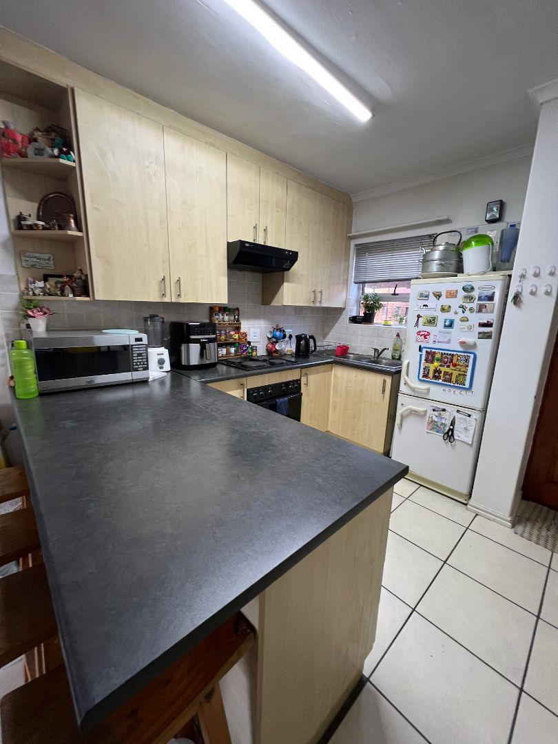 To Let 2 Bedroom Property for Rent in Walmer Heights Eastern Cape